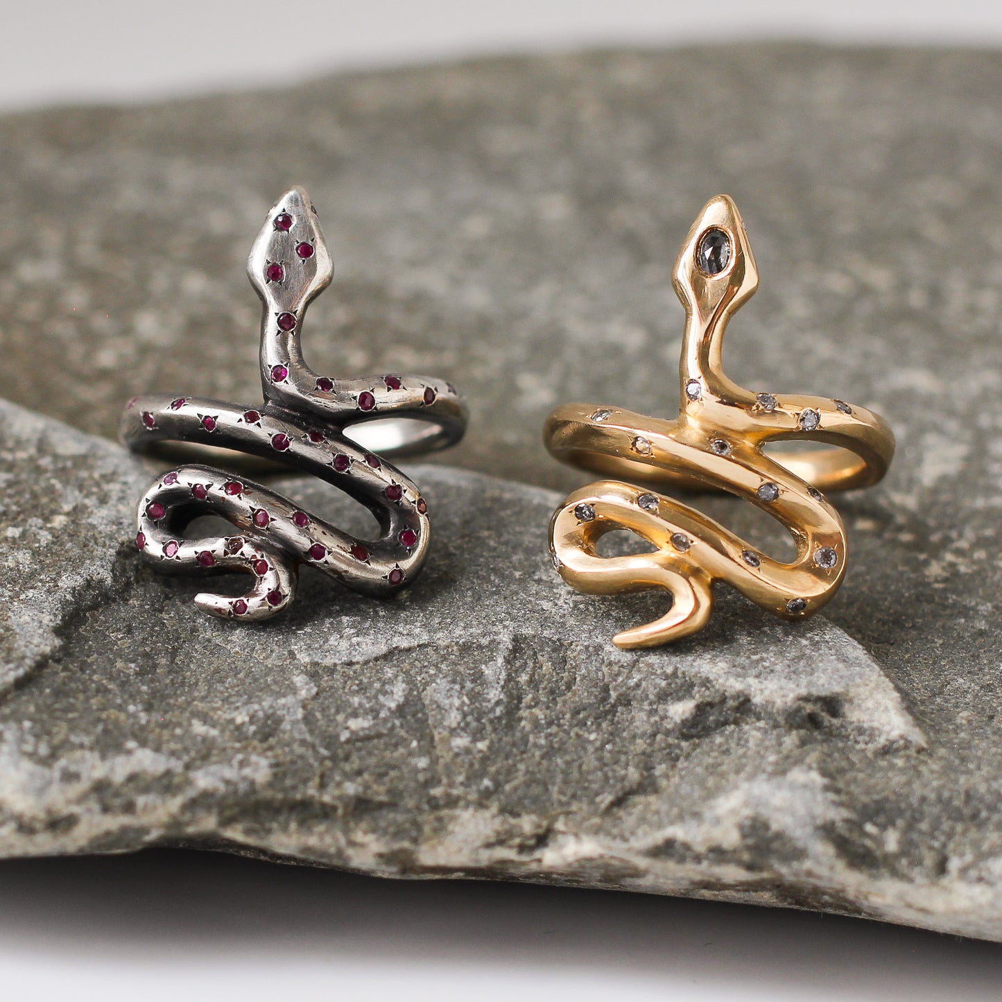 Snake Ring in Gold